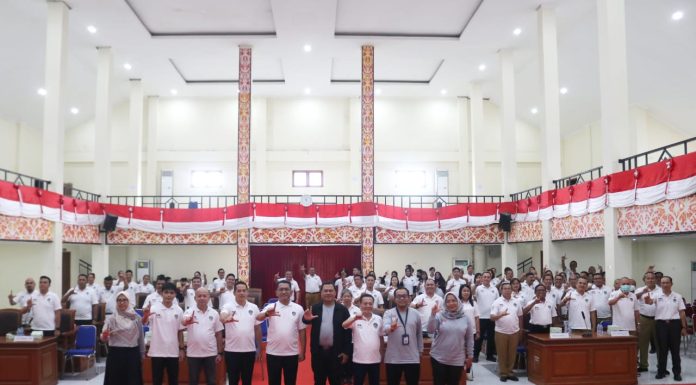 Bimtek Keluarga Berintegritas Dilingkungan DPRD Landak, Gutmen Harap Bangun Budaya Antikorupsi di Keluarga