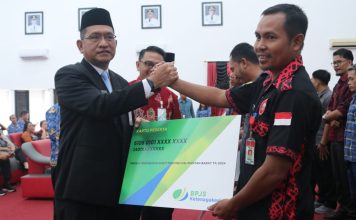 Gutmen Buka Sosialisasi Kebijakan Pengelolaan Keuangan Desa dan Launcing Jamsostek Bagi Pekerja Rentan dan Ketua RT/RW