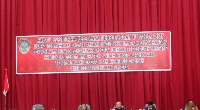 DPRD Bersama Pemkab Landak Gelar Rapat Paripurna Bahas Peningkatan Sektor PAD Dari Restribusi Pajak