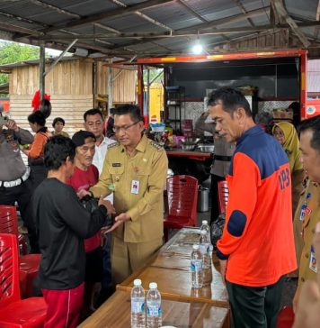 Gutmen Lepas Kepulangan Korban Terdampak Banjir di Posko Pungungsi