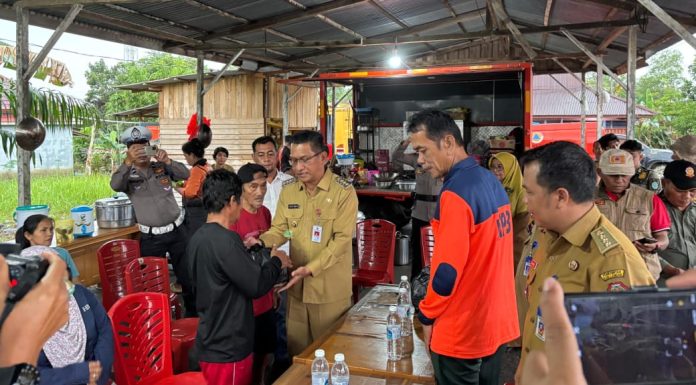 Gutmen Lepas Kepulangan Korban Terdampak Banjir di Posko Pungungsi