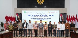 Pj. Bupati Landak Hadiri Rapat Bersama Komisi II DPR RI Bahas Evaluasi Pemilu 2024