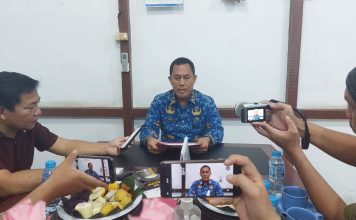 Dukung Ketahanan Pangan Kadis DPPKP Dorong Masyarakat Manfaatkan Perkarang Rumah Untuk Bercocok Tanam