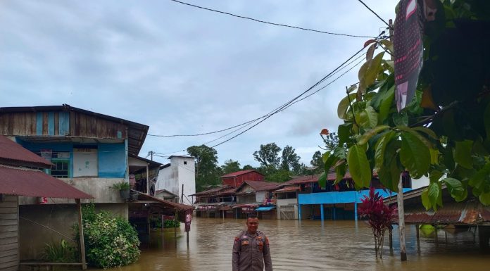 Debit Air Masih Terus Meningkat Kapolsek Kuala Behe Himbau Warga Waspada