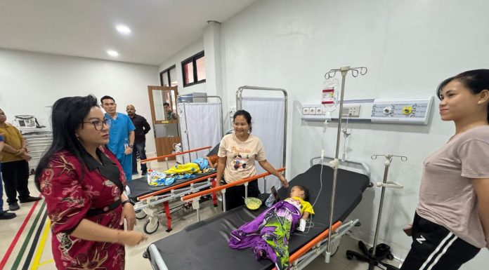 Bupati Karolin Sidak Pelayanan RS Pratama