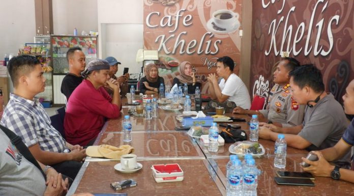Bahas Isu Pers Bukan Alat Pemerasan, Kapolres Landak dan Jurnalis Gelar Diskusi