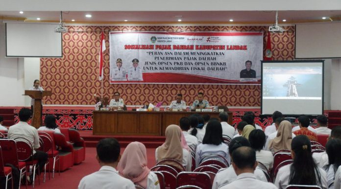 Dorong ASN Taat Pajak BPRD Landak Sosialisasikan Penerimaan Pajak Daerah Jenis Opsen PKB dan Opsen BBNKB