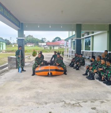 Gelar Latihan Drill Kering Anggota Kodim 1210/LDK Dibekali Cara Pengoperasian Perahu Karet