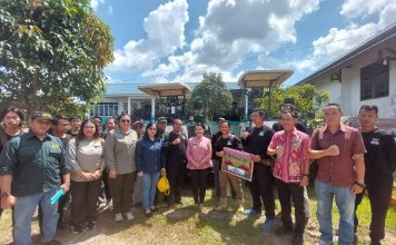 Pemkab Landak Serahkan 58 Unit Alsintan dan 15,63 Ton Benih Jagung kepada Brigade Pangan dan Kelompok Tani