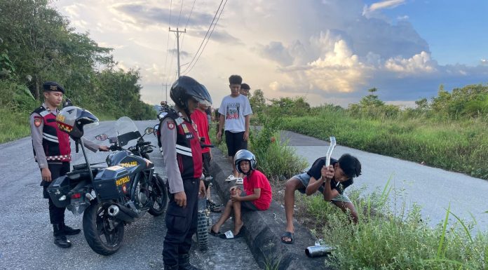 Temui Pemuda Saat Patroli, Polisi Tegaskan Larangan Knalpot Brong dan Balap Liar