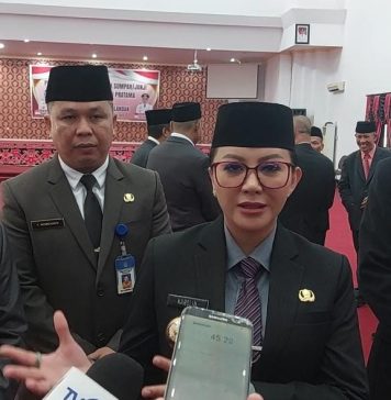 Tegas! Bupati Karolin Minta Pejabat Yang Akan Ikuti Job Fit dan Open Bidding Harus Punya Ide dan Inovatif