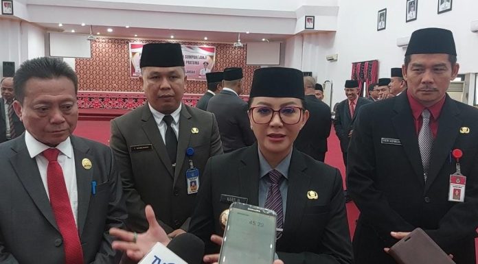 Tegas! Bupati Karolin Minta Pejabat Yang Akan Ikuti Job Fit dan Open Bidding Harus Punya Ide dan Inovatif