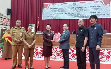 Bupati Landak Sampaikan Rancangan Perubahan KUA-PPAS dan Dua Raperda Inisiatif