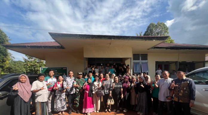 Bupati Karolin Sambangi Kafilah Landak di MTQ ke-33 Kapuas Hulu