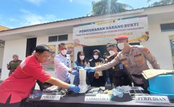 Kejari Landak Musnahkan Barang Bukti 54 Perkara, Narkotika Mendominasi