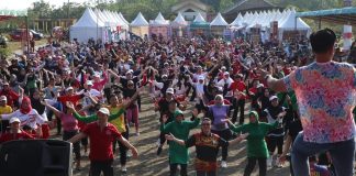Zumba Meriah Warnai HUT ke-26 Kabupaten Landak