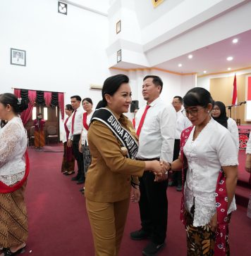 Bupati Karolin Kukuhkan Pokja Bunda PAUD Landak: “PAUD Fondasi SDM Berkualitas”
