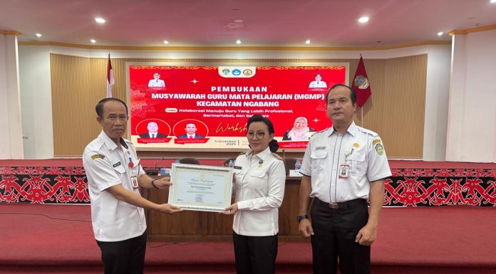 Pemkab Landak Raih Penghargaan Percepatan Penurunan Angka Buta Aksara