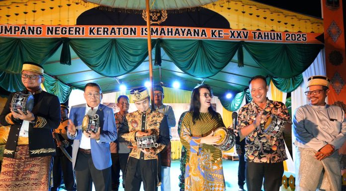 Bupati Landak Resmi Menutup Festival Tumpang Negeri Ke – 25