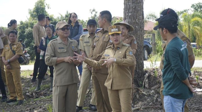 Bupati Karolin Tegaskan Anggaran Pertanian Harus Pro Rakyat