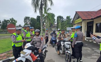 Satlantas dan Propam Polres Landak Gelar Pemeriksaan Mendadak Personel