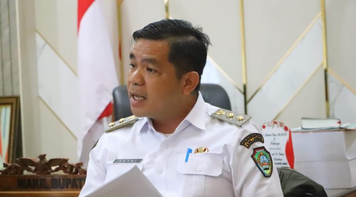 Wabup Landak Erani Jelaskan Kronologi Video Viral Saat Mediasi di PT SMS