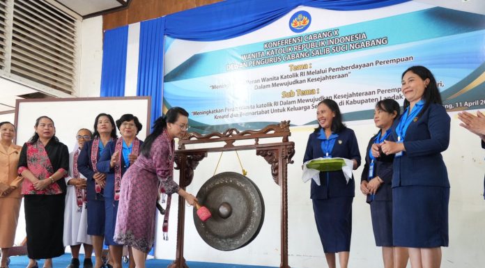 Karolin Minta Perempuan Ambil Peran dalam Keluarga, UMKM, dan Lingkungan