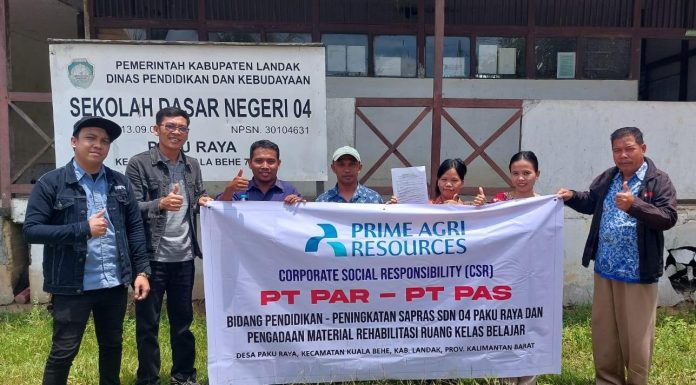 CSR PT PAR–PT PAS Bantu Rehabilitasi Ruang Kelas SDN 04 Paku Raya