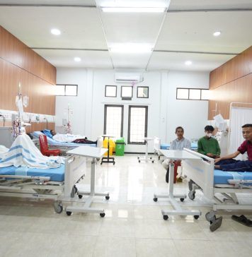 Enam Tahun Cuci Darah ke Pontianak dan Sanggau, Warga Ngabang Kini Bisa Berobat di Landak