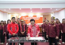 Karolin Ingatkan Pemuda Dayak Tak Tergilas Peradaban Zaman