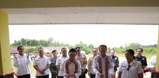 Bupati Karolin Resmikan SMPN 5 Air Besar