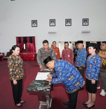 Sejumlah Kepala Sekolah di Landak Resmi Dilantik, Pemkab Titipkan Sejumlah Agenda Peningkatan Pendidikan