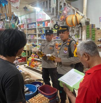 Kapolsek Menyuke Pastikan Harga Bahan Pokok dan Stok BBM di Darit Masih Aman