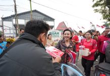 Pimpin Pembagian Bendera, Karolin: Efisiensi Anggaran Tak Boleh Kurangi Pelayanan Masyarakat