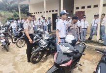 Tertibkan Knalpot Brong, Polsek Menyuke Jaring 16 Motor Siswa